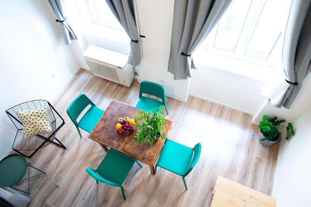 Studio Apartment Next To Famous Party House A38 Budapest Esterno foto